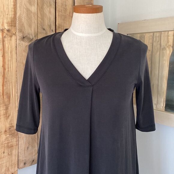 Mododoc V-Neck T Shirt Tunic With Curved Hem Oversized Fit Size Extra Small - Picture 1 of 10